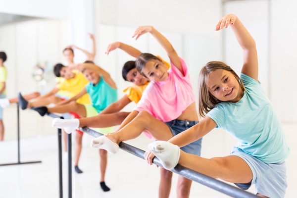 Cours de danse à la MLC de Fontaines sur Saône